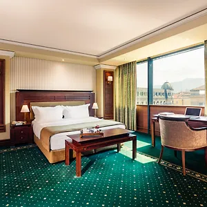 5* Ξενοδοχείο Grand