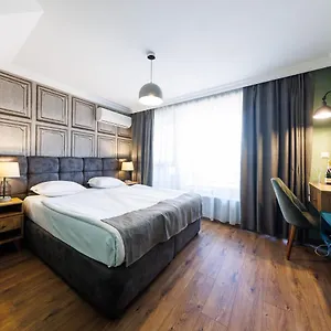  Aparthotel Avenue - Free Parking